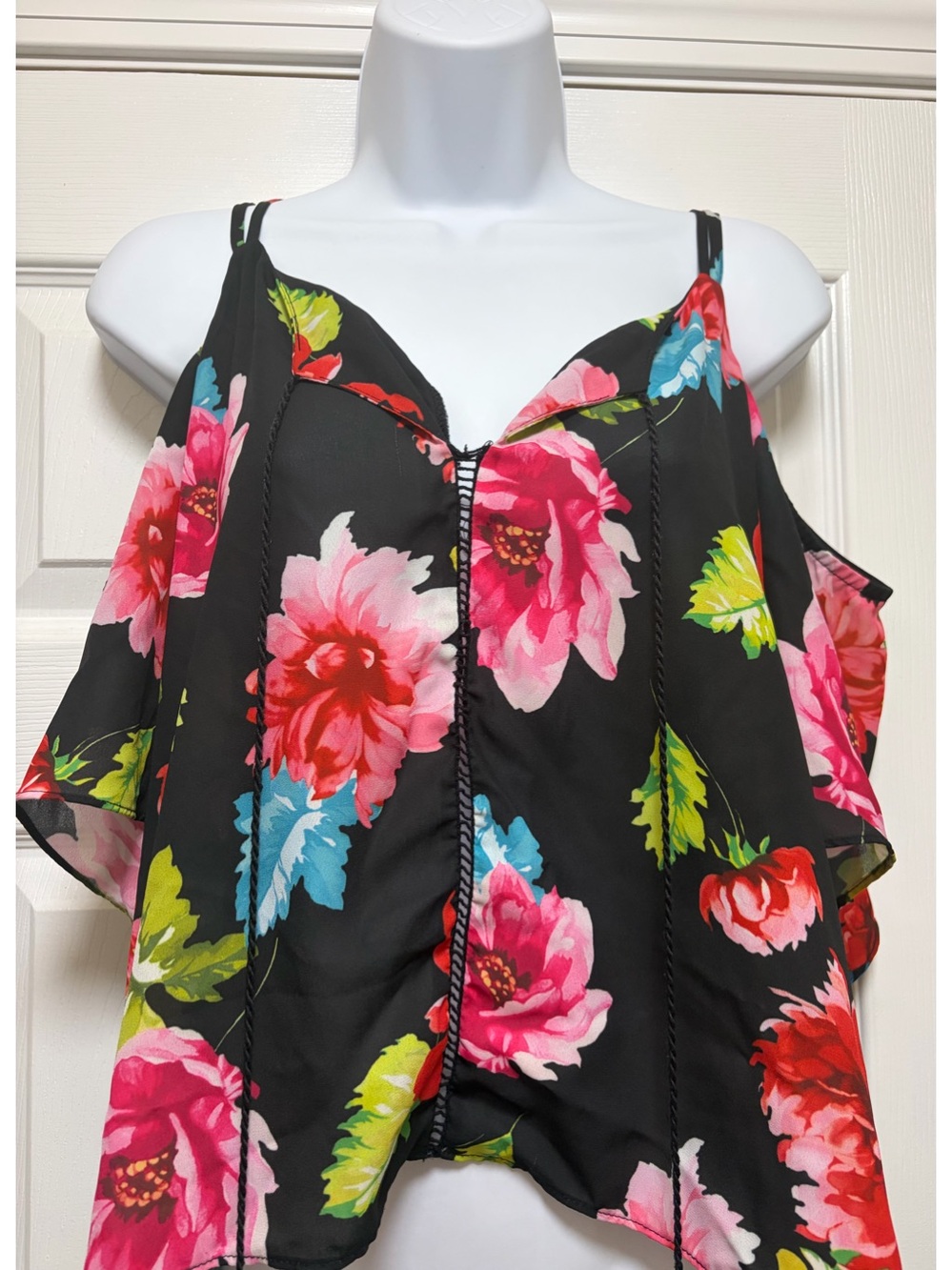 Cold-Shoulder Floral Cami Top - Black with Pink Floral